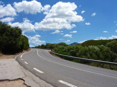 Yolda bir Akdeniz manzara