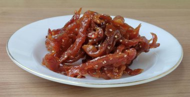 Lezzetli Etli Kurutulmuş Biftek veya Kızarmış Salamura Et.