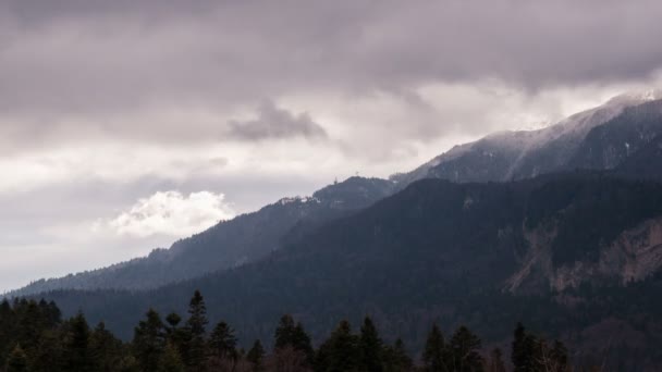 Timelapse Nuages sur les montagnes 