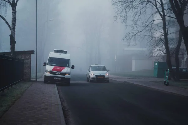 Riga Latvia November 2021 Van Pengantar Makanan Rimi Taksi Bolt — Stok Foto