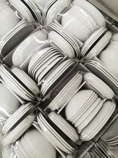 Set Plates Package Tableware Wholesale Sale — Stock Photo, Image