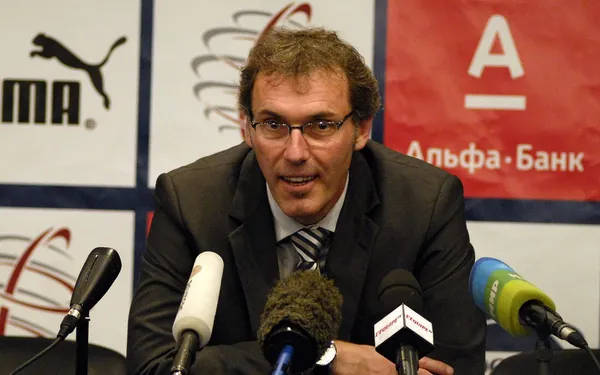 Laurent robert blanc oyunu Minsk, Beyaz Rusya 03 Haziran 2011 tarihinde Fransa futbol takımının teknik direktörü