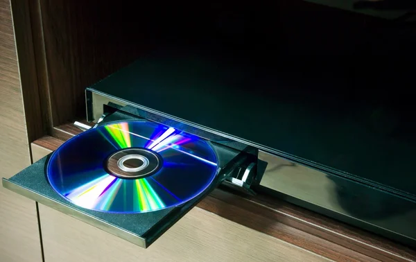 Blu-ray přehrávač s vloženého disku — Stock fotografie