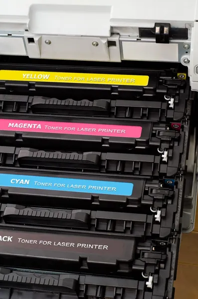 Cartuchos de tóneres de impresora láser a color —  Fotos de Stock