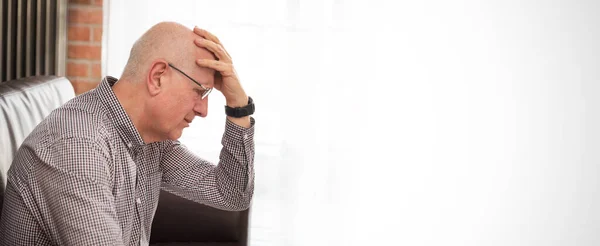Older Man Has Headache Senior Healthcare Concept Web Banner Copy — Stock Photo, Image