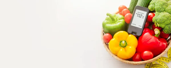 Glucometer Fresh Vegetables Healthy Food Diet Nutrition — Photo