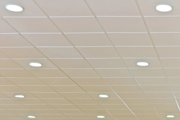 Yıldırım ile tavan