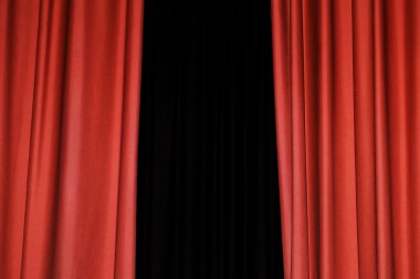 Kırmızı Perde
