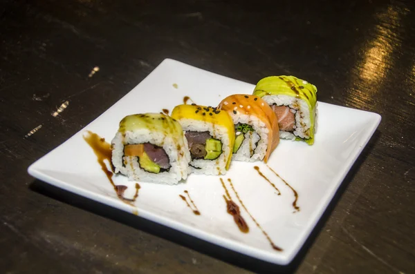 Avocado sushi rolls — Stock Photo, Image