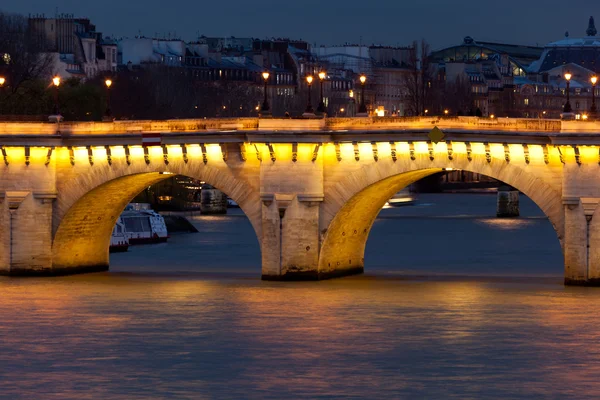 Pont Neuf, Párizs, Franciaország — Stock Fotó