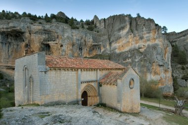 Hermitage san bartolome, Kanyon, nehir lobos, soria, ca