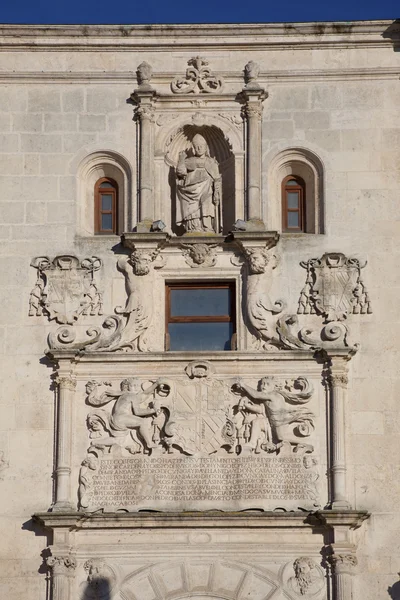 Institut de Cardeal López de mendoza, burgos, castilla y leon, — Fotografia de Stock