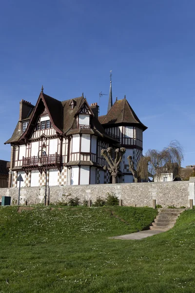 Casa de Les Andelys, Alta Normandia, França — Fotografia de Stock