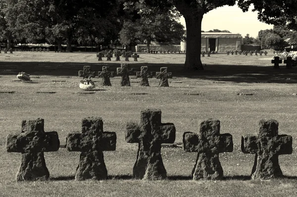 Německý hřbitov, La Cambe, Normandie, Francie — Stock fotografie