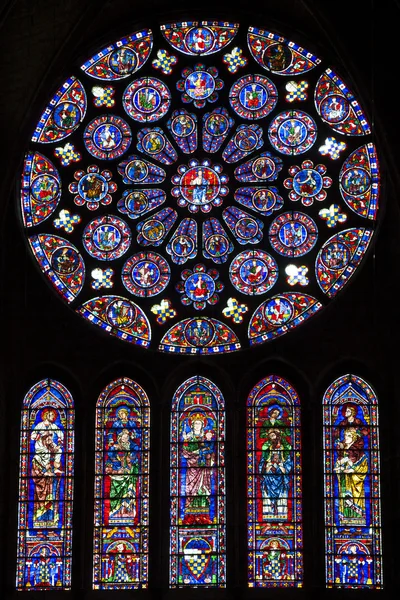 Windows στον καθεδρικό ναό του chartres, eure-et-loir, κέντρο, fran — Φωτογραφία Αρχείου