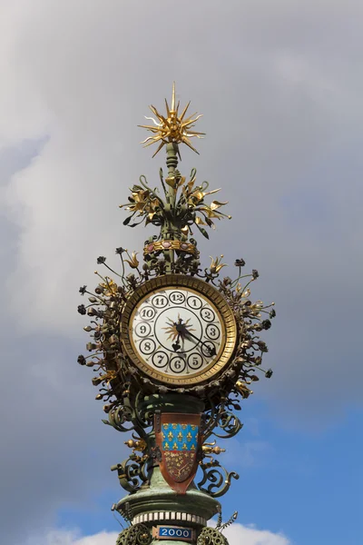 Clock in Amiens, Picardy, France — Stock Photo, Image