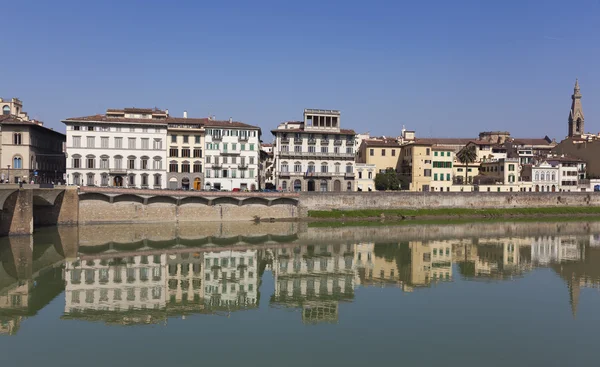 Rivière Arno, Florence, Toscane, Italie — Photo
