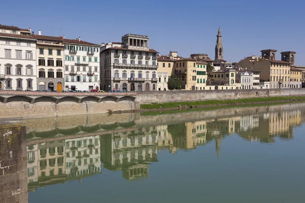 Rivière Arno, Florence, Toscane, Italie — Photo