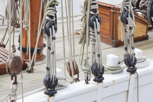 Empilhadeiras em Saint Malo, Bretagne, Francia — Fotografia de Stock