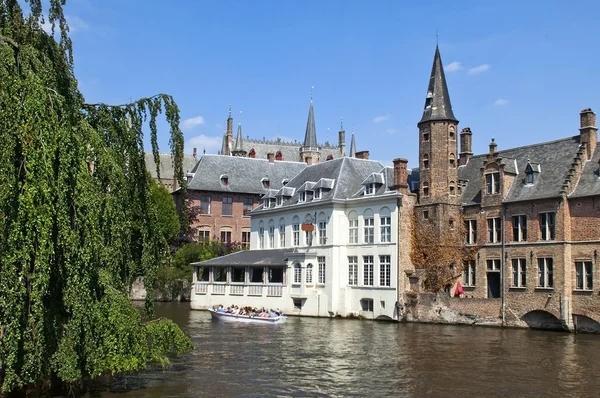 Picturesque canals of Ghent , Belgium — Stock Photo, Image