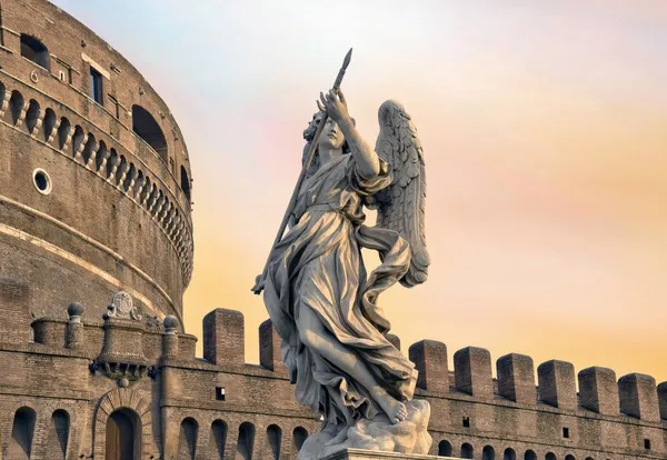 Ängel på vakt i Rom Stockbild