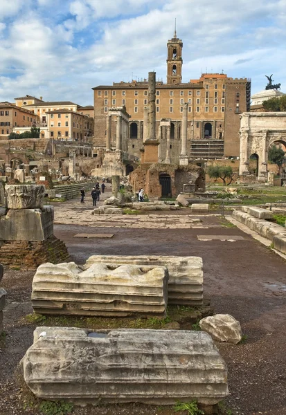 Touch to history, the Roman Forum, Rome — Stock Photo, Image