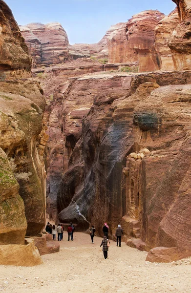 Färgglada vaggar bildande av petra i Jordanien — Stockfoto