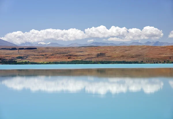 下湖在新西兰南部的风景 — 图库照片