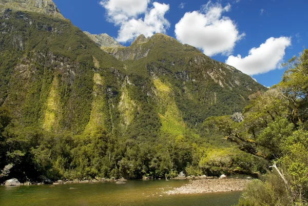 Pista de Milford, paisaje pintoresco, Nueva Zelanda —  Fotos de Stock