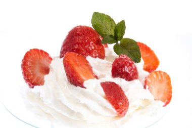 Kavrulmuş etli kaseler.