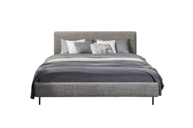 Pastel renklerde klasik lüks yatak beyaza izole edilmiş.