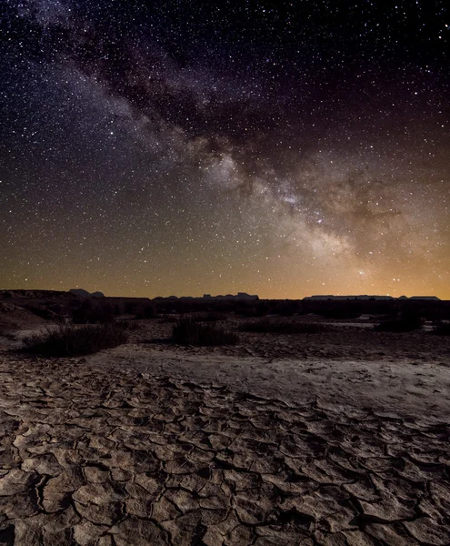 Maneira leitosa sobre o deserto — Fotografia de Stock