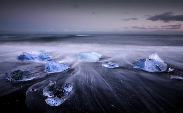 Ice on the beach — Stock Photo, Image