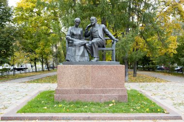 Lenin ve krupskaya.