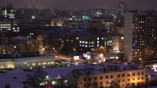 El tiempo de la ciudad decae por la noche. Moscú, vista aérea. Amplio tiro, ángulo alto — Vídeos de Stock