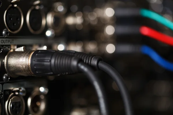 Audio xlr kabely v pro záznamník. — Stock fotografie