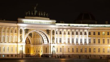 zaman atlamalı arch genel şeyler gece, st. petersburg, russia bina dışında insan