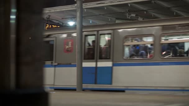 Metro İstasyonu — Stok video