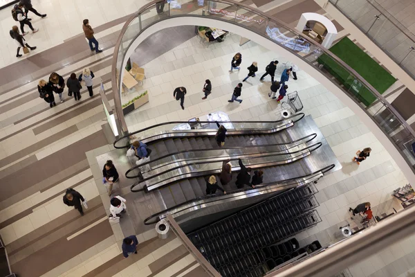 People traffic the trade centre — Stock Photo, Image