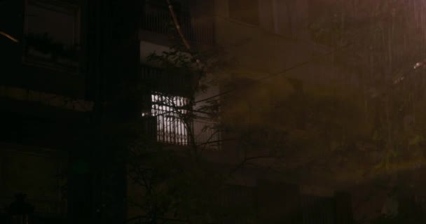 Night View Apartment House Shuttered Windows Only One Light Rain — Stok video