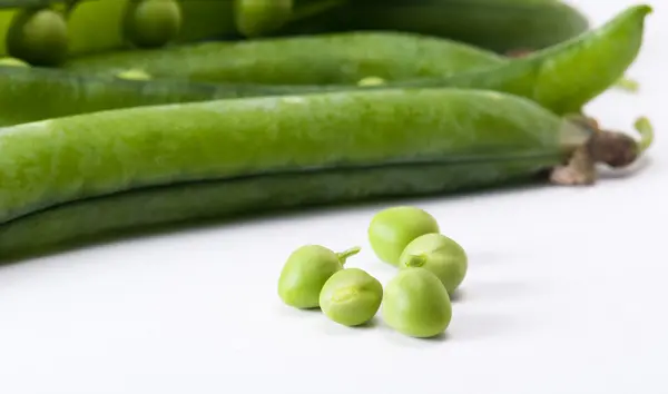 Groene erwten — Stockfoto