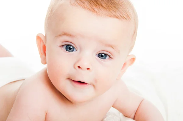 Pequeno menino bonito — Fotografia de Stock