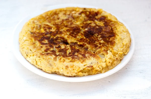 Potato omelette on a plate — Stock Photo, Image