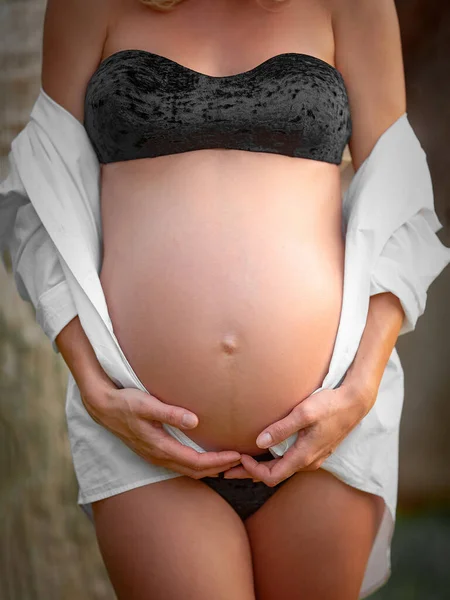 Belly Pregnant Woman Beautiful Pregnant Girl Cropped Image Beautiful Pregnant — Fotografia de Stock
