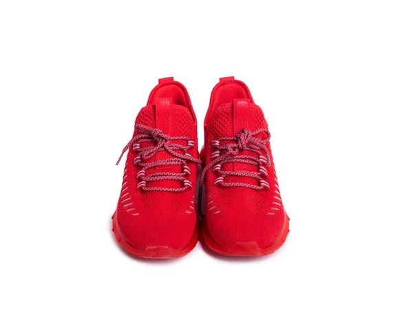 Par Röda Sneakers Vit Isolerad Bakgrund Sportskor För Löpning Och — Stockfoto