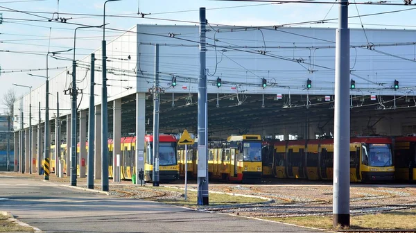Varsavia Polonia Febbraio 2022 Tram Gialli Presso Deposito Tram Zoliborz — Foto Stock