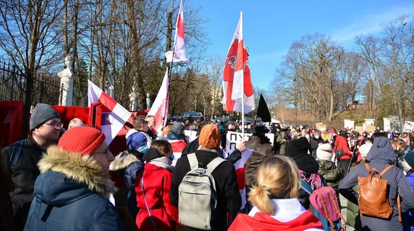 Warschau Polen Februar 2022 Kriegs Protest Vor Der Russischen Botschaft — kostenloses Stockfoto