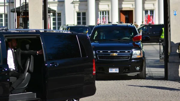 Varsovie Pologne Mars 2022 Cortege Vice Président Des États Unis — Photo