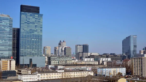 Varsovia Polonia Marzo 2022 Vista Aérea Rascacielos Del Centro Ciudad —  Fotos de Stock