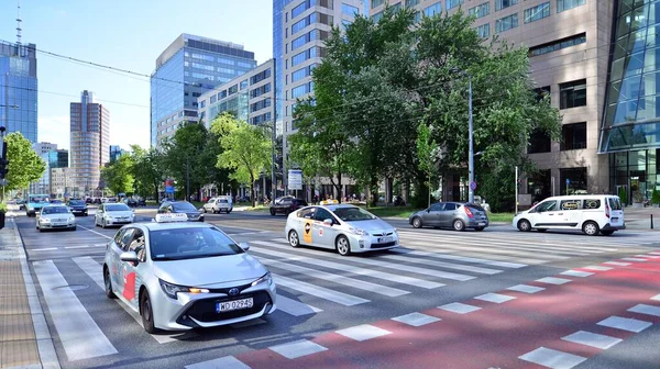 Warsaw Poland July 2022 Road Traffic City Public Utility Buildings — 图库照片